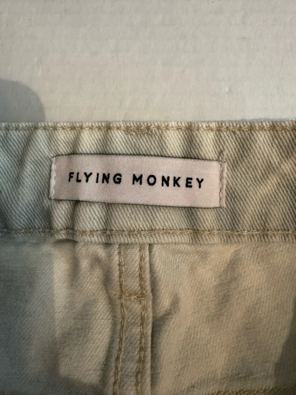 Flying Monkey Womens Super High Rise Mom Jeans Size 26 Edgy Distressed Faded